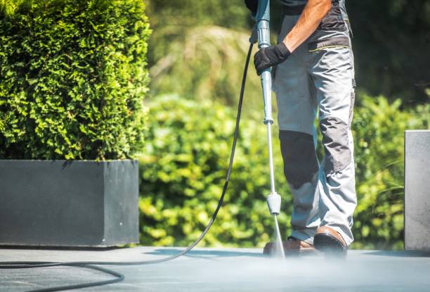Best Pool Deck Cleaning  in Landen, OH